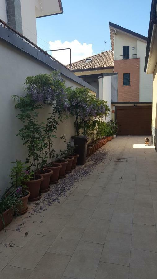 Monteceneri 9 B&B Rho Ngoại thất bức ảnh